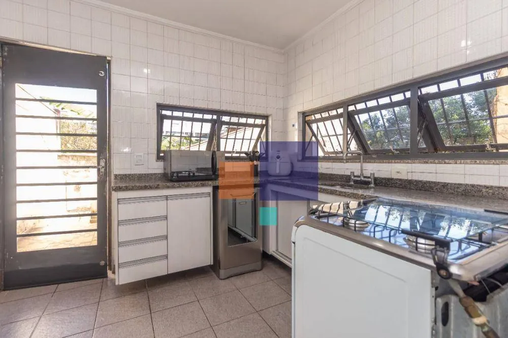Casa, 5 quartos, 220 m² - Foto 4