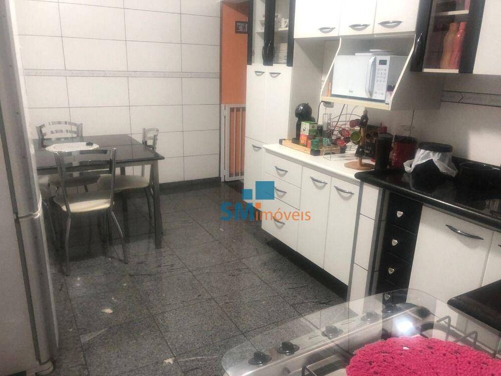 Sobrado à venda com 2 quartos, 100m² - Foto 2