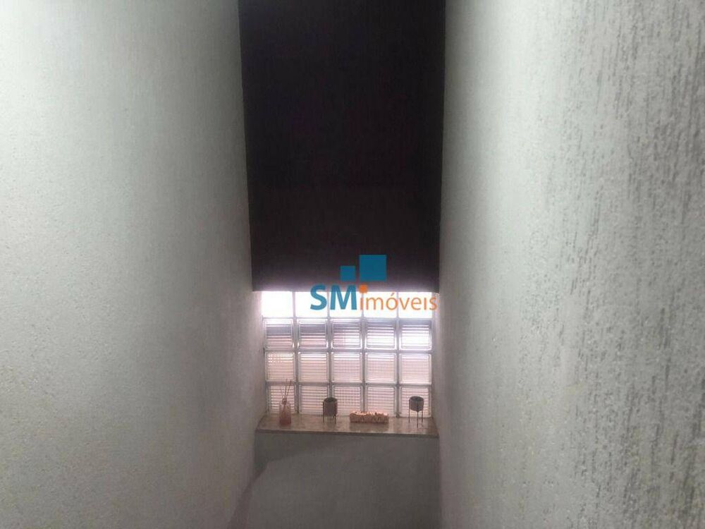 Sobrado à venda com 2 quartos, 100m² - Foto 3