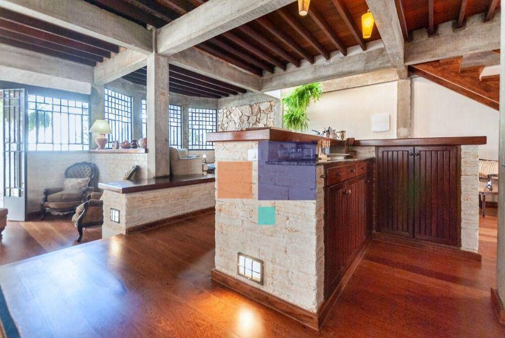 Casa à venda com 3 quartos, 230m² - Foto 9