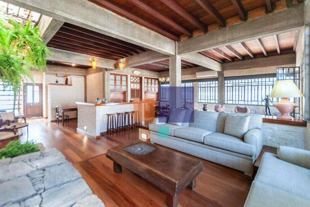 Casa à venda com 3 quartos, 230m² - Foto 8