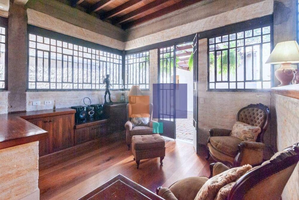 Casa à venda com 3 quartos, 230m² - Foto 13