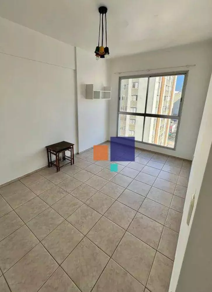 Apartamento à venda com 1 quarto, 40m² - Foto 1