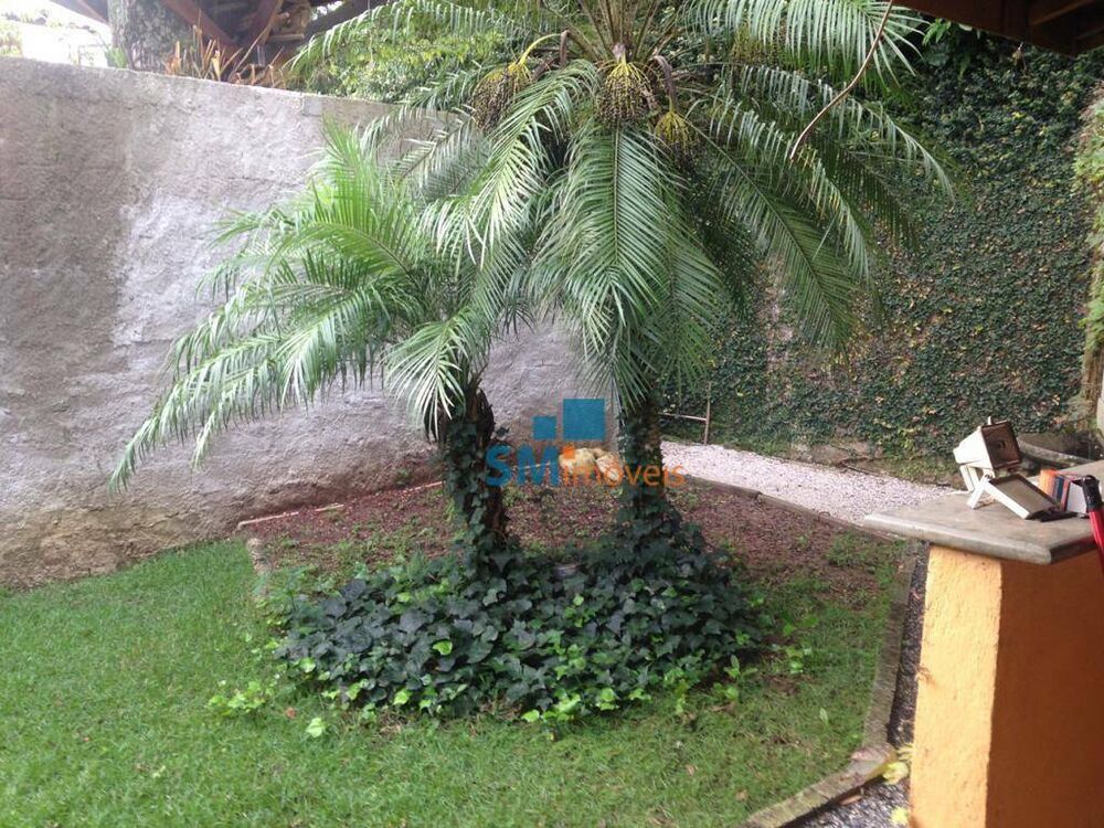 Casa à venda com 2 quartos, 740m² - Foto 26