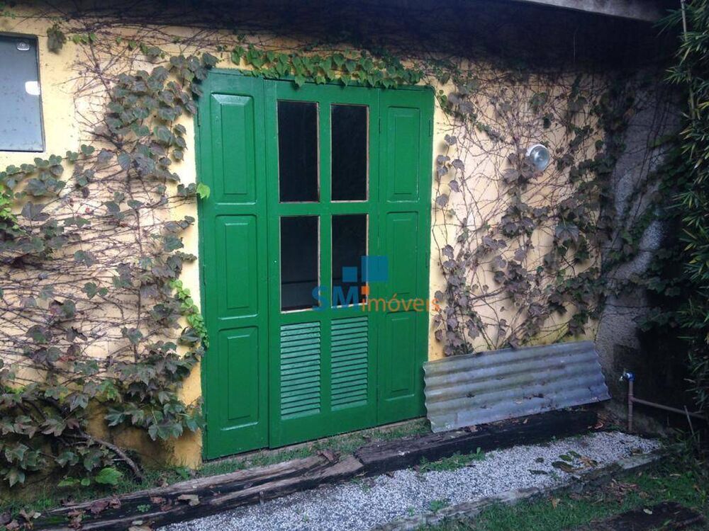 Casa à venda com 2 quartos, 740m² - Foto 22