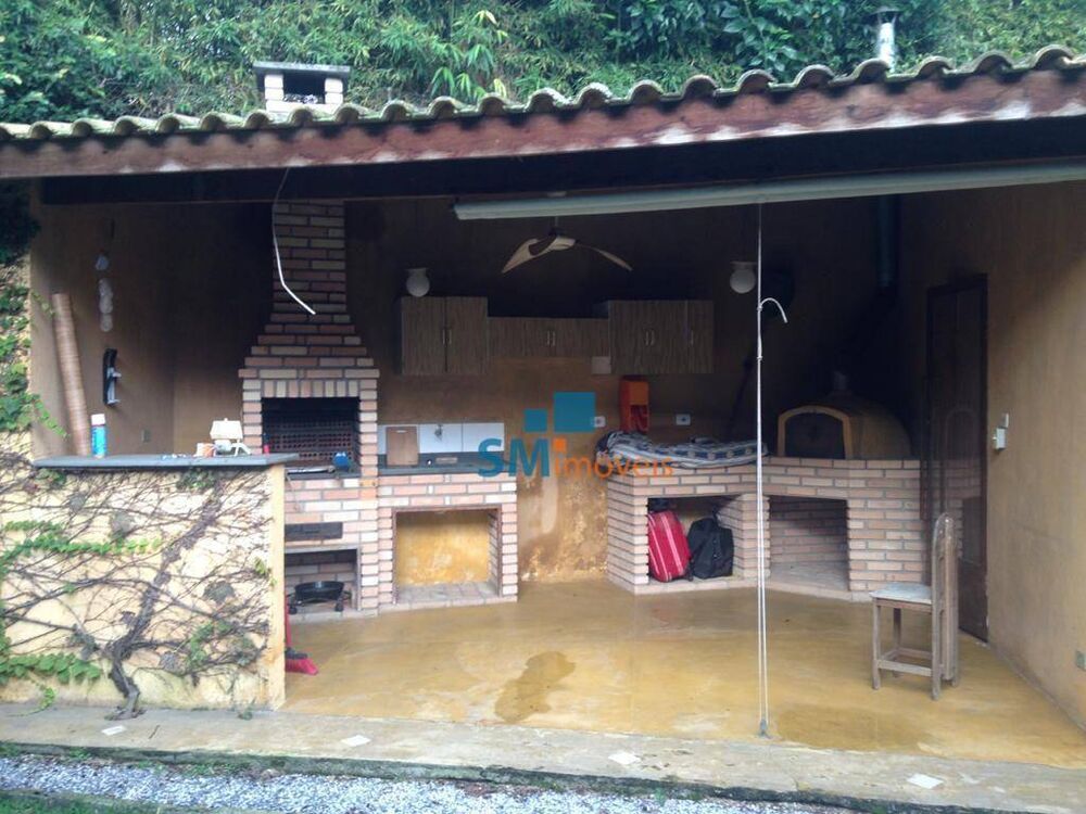Casa à venda com 2 quartos, 740m² - Foto 31
