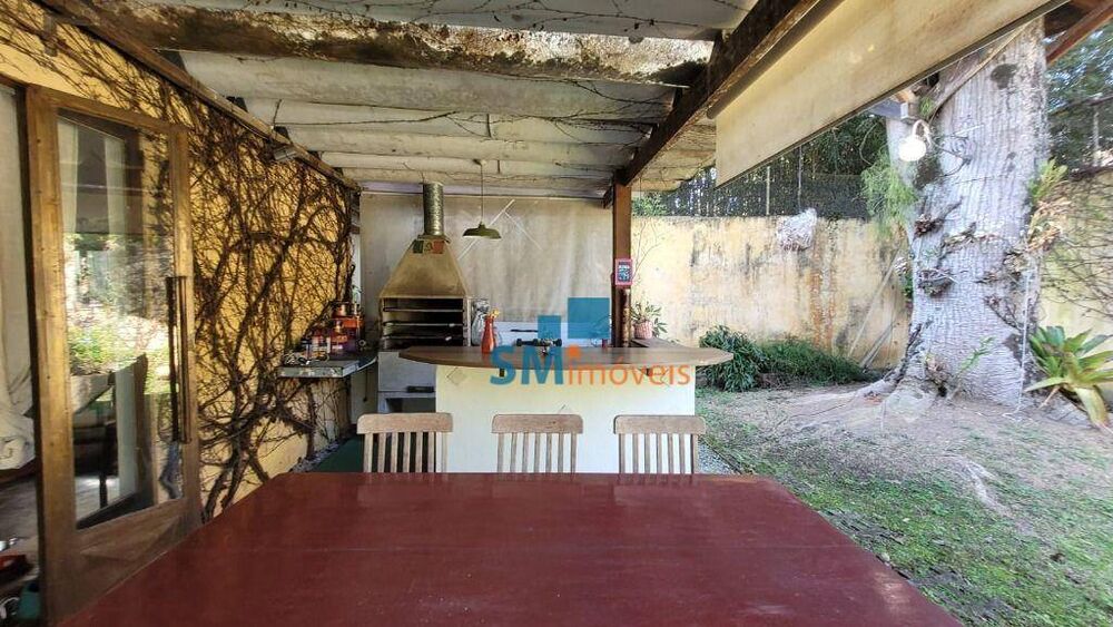 Casa à venda com 2 quartos, 740m² - Foto 20