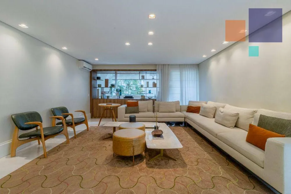 Apartamento, 3 quartos, 198 m² - Foto 2