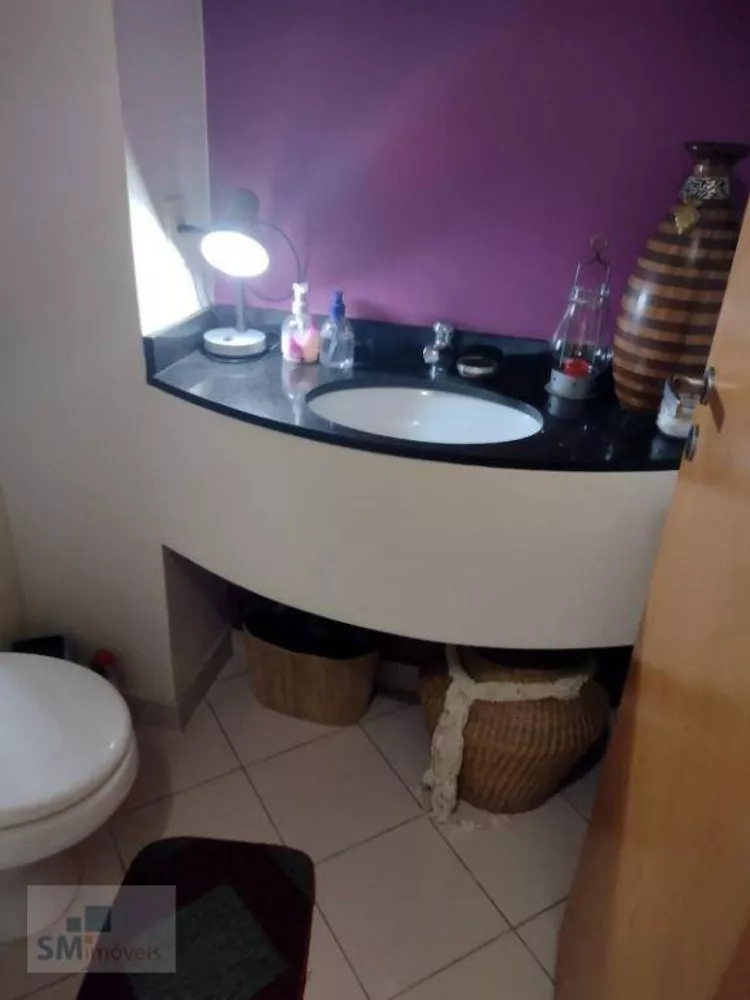 Apartamento à venda com 3 quartos, 167m² - Foto 2