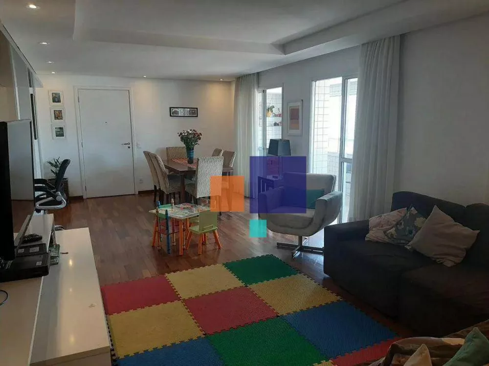 Apartamento à venda com 3 quartos, 141m² - Foto 1