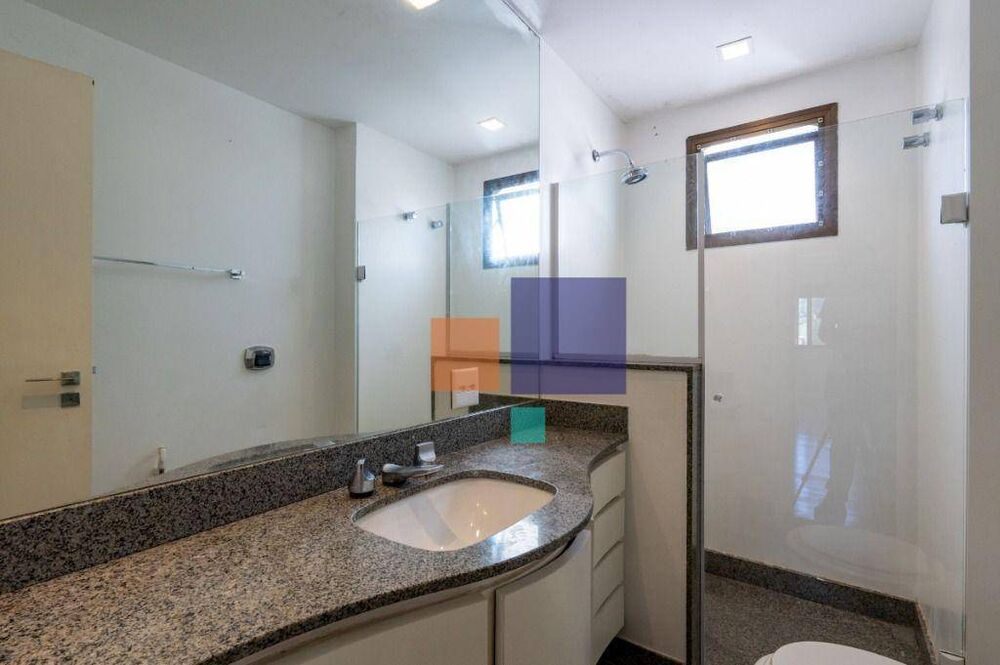 Apartamento à venda com 3 quartos, 232m² - Foto 19