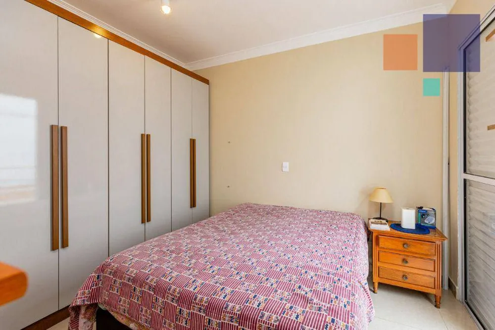 Casa, 4 quartos, 214 m² - Foto 3