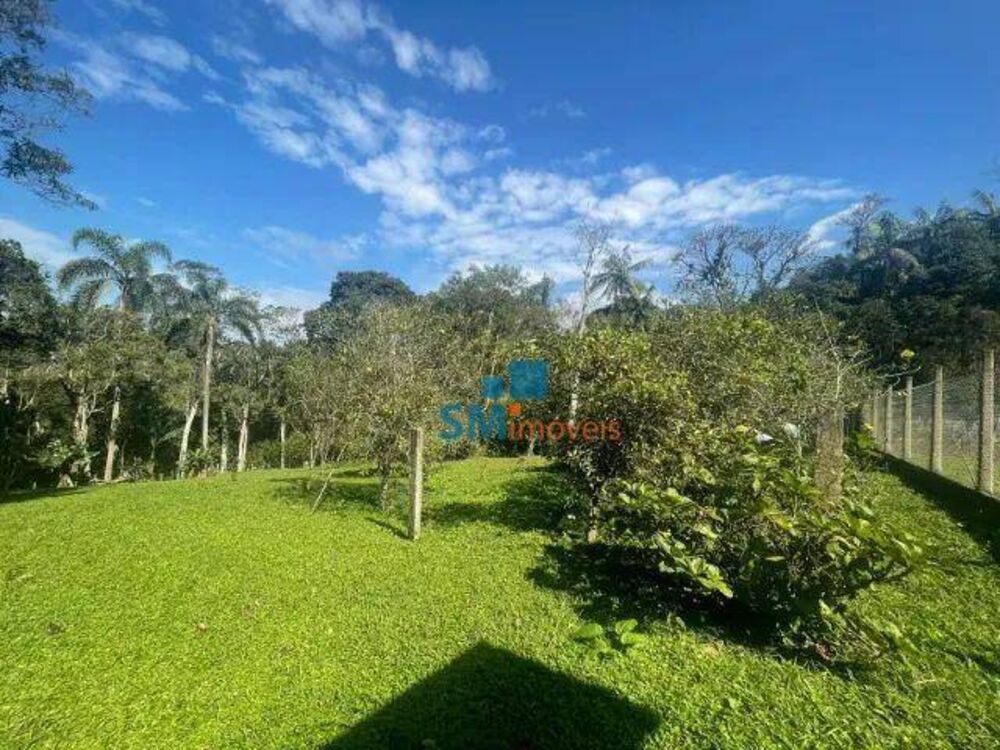 Chácara, 3 quartos, 2762 m² - Foto 4