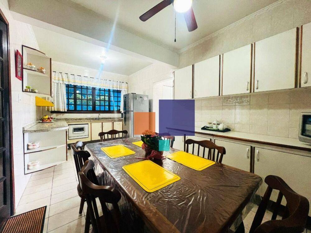 Sobrado à venda com 4 quartos, 252m² - Foto 36