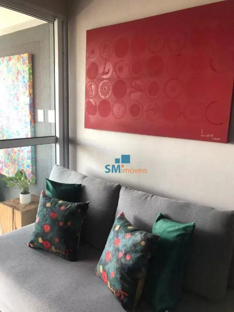 Apartamento à venda com 2 quartos, 70m² - Foto 2