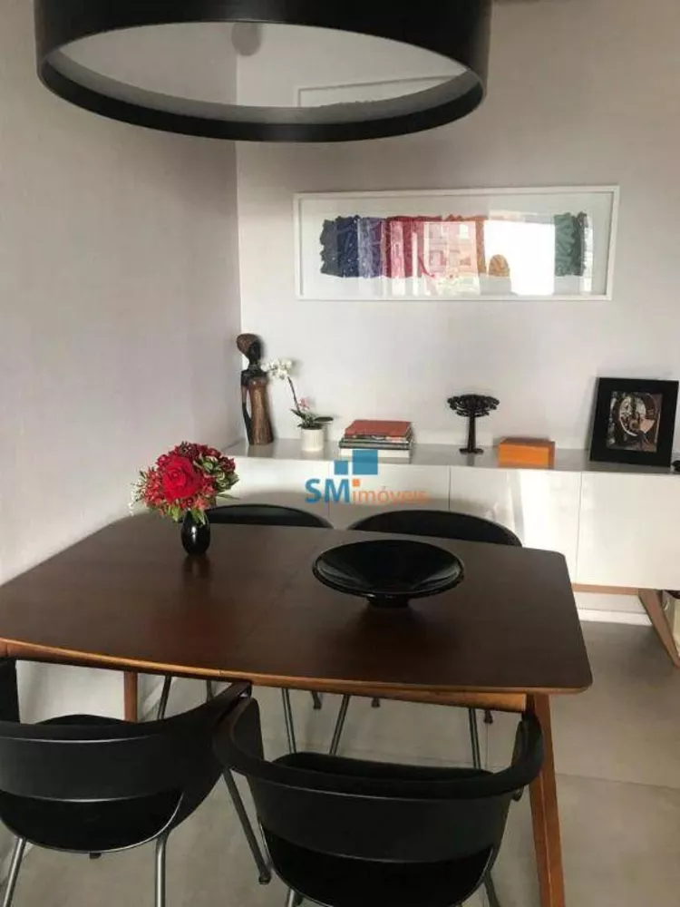 Apartamento à venda com 2 quartos, 70m² - Foto 1