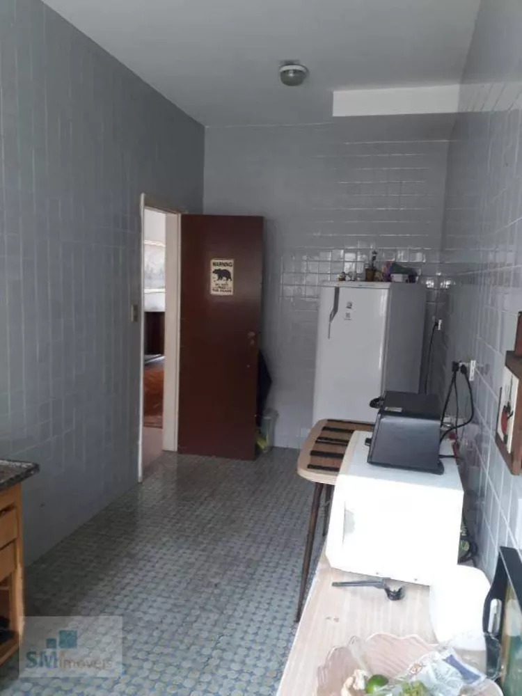 Sobrado à venda com 3 quartos, 180m² - Foto 3