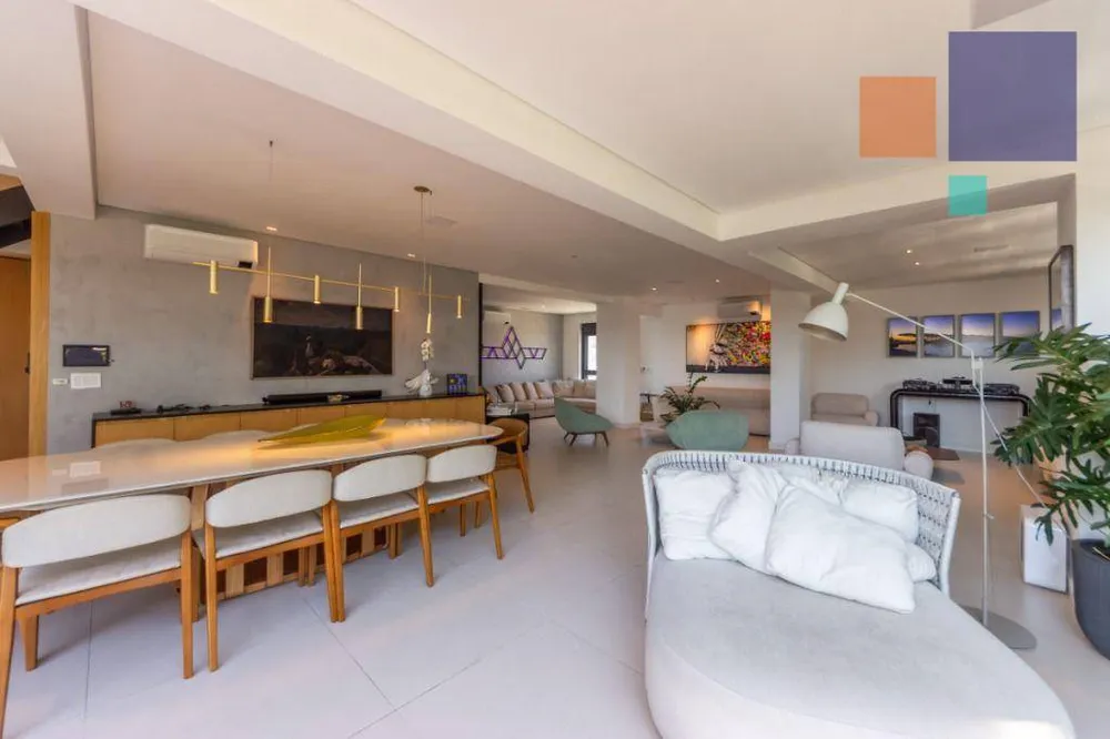 Apartamento, 4 quartos, 270 m² - Foto 1