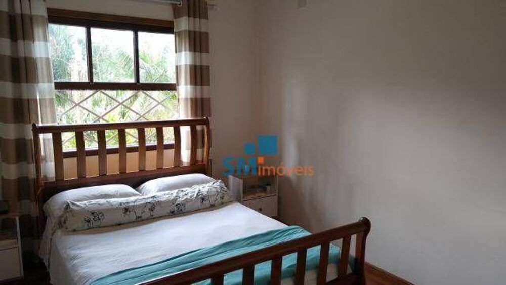 Casa à venda com 6 quartos, 1080m² - Foto 6