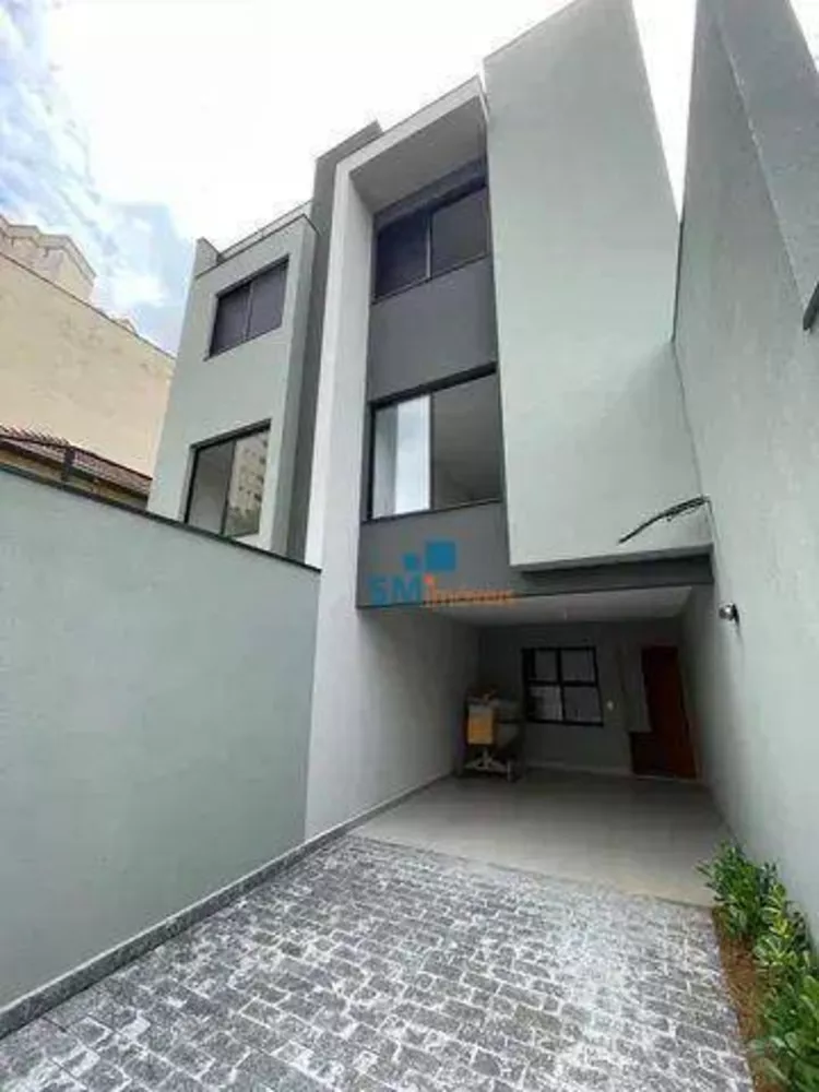 Sobrado à venda com 4 quartos, 170m² - Foto 1