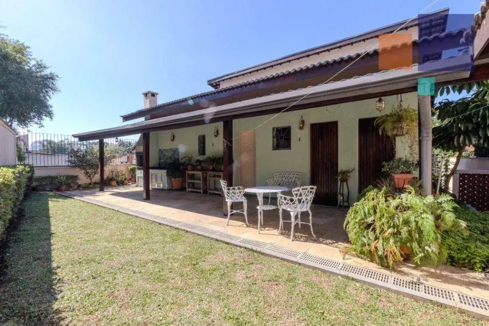 Casa, 4 quartos, 346 m² - Foto 1