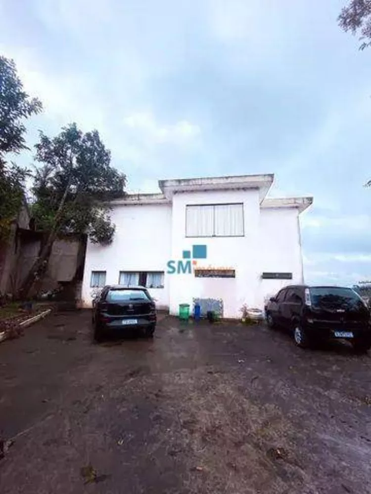 Casa de Condomínio à venda com 5 quartos, 1100m² - Foto 2