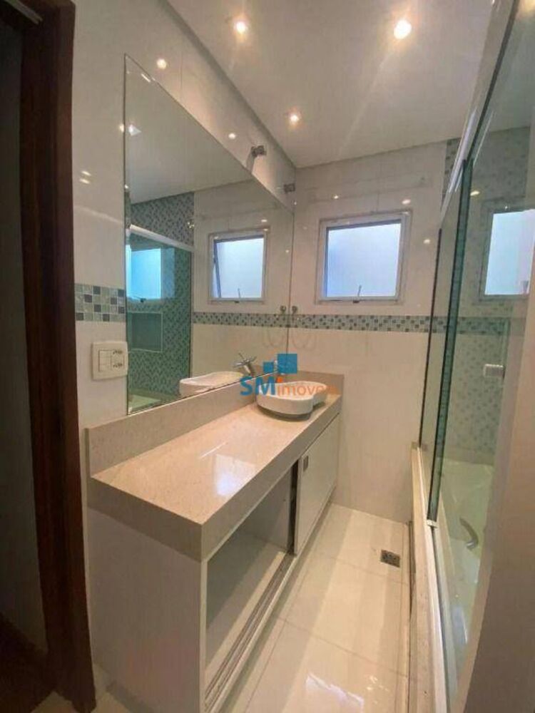 Sobrado à venda com 2 quartos, 200m² - Foto 17