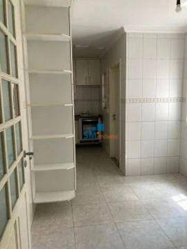 Sobrado à venda com 4 quartos, 186m² - Foto 3