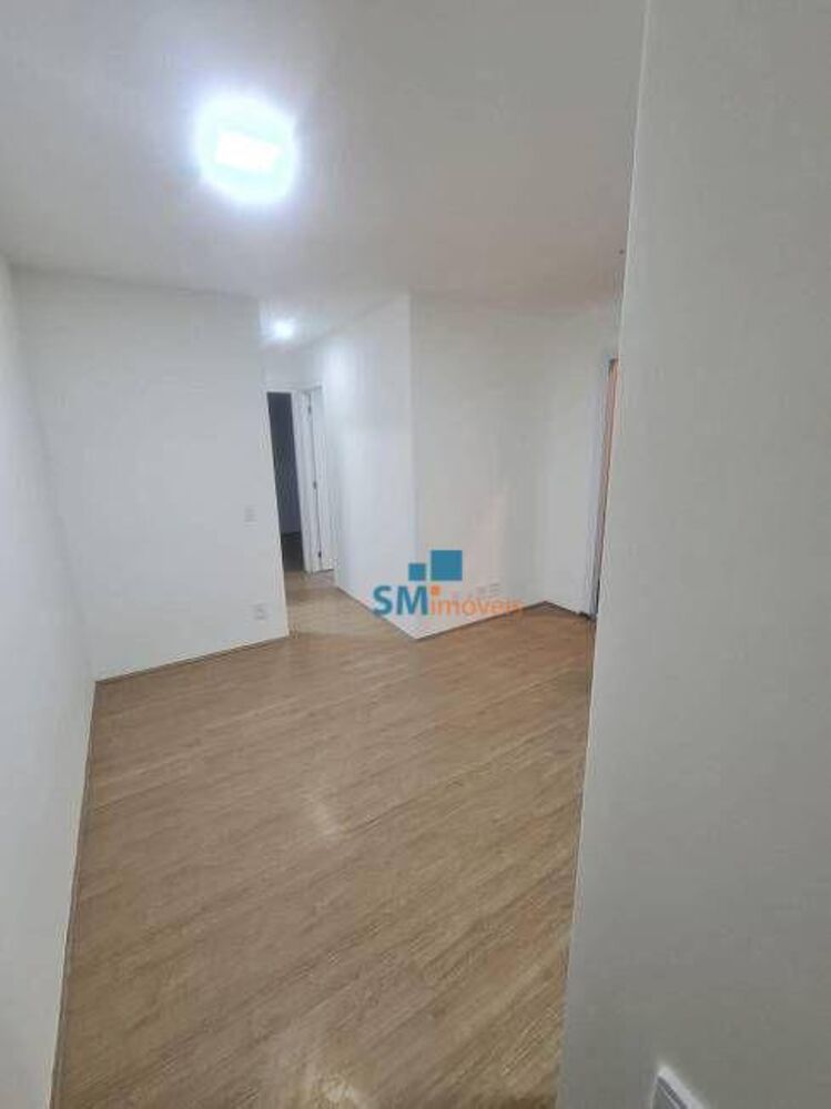 Apartamento à venda com 2 quartos, 45m² - Foto 3