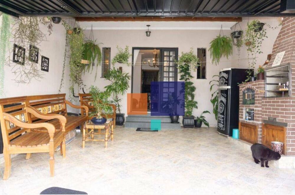 Sobrado à venda com 2 quartos, 125m² - Foto 2