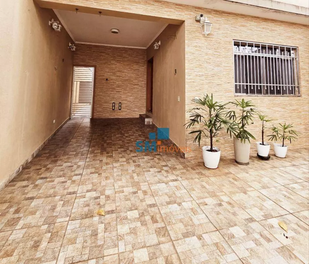 Sobrado à venda com 3 quartos, 180m² - Foto 2