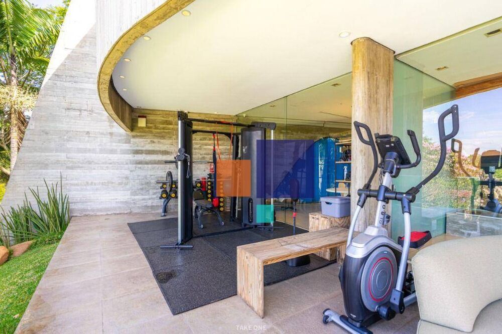Casa de Condomínio à venda com 5 quartos, 1065m² - Foto 4