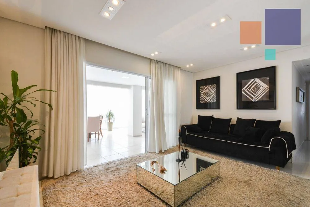 Apartamento, 3 quartos, 193 m² - Foto 1