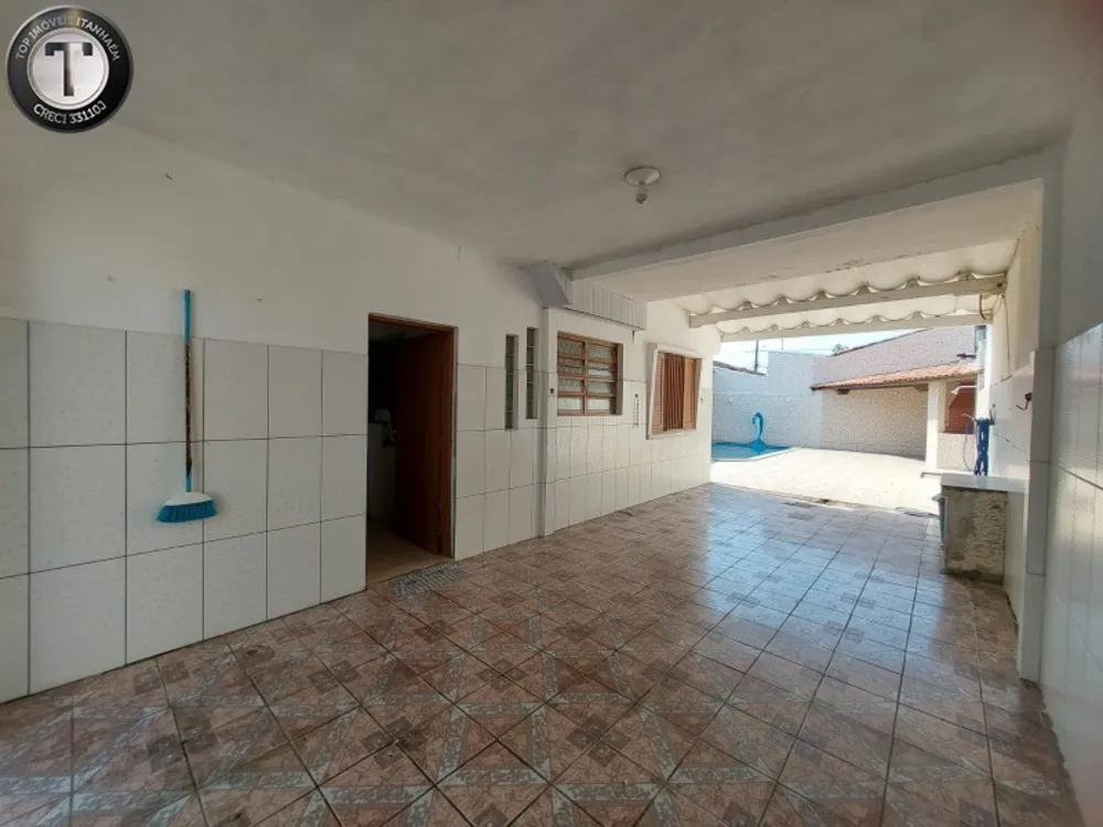 Casa, 7 quartos, 214 m² - Foto 1