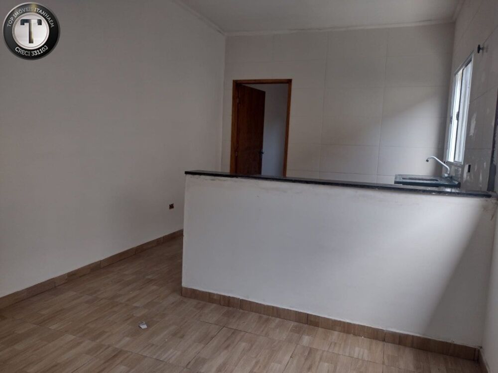 Casa, 2 quartos, 68 m² - Foto 1