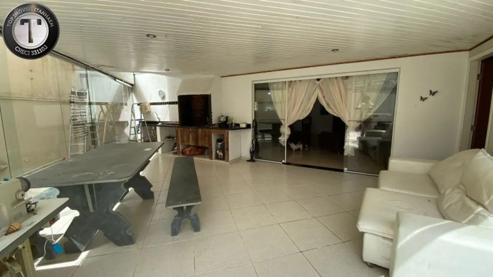 Casa, 3 quartos, 233 m² - Foto 9