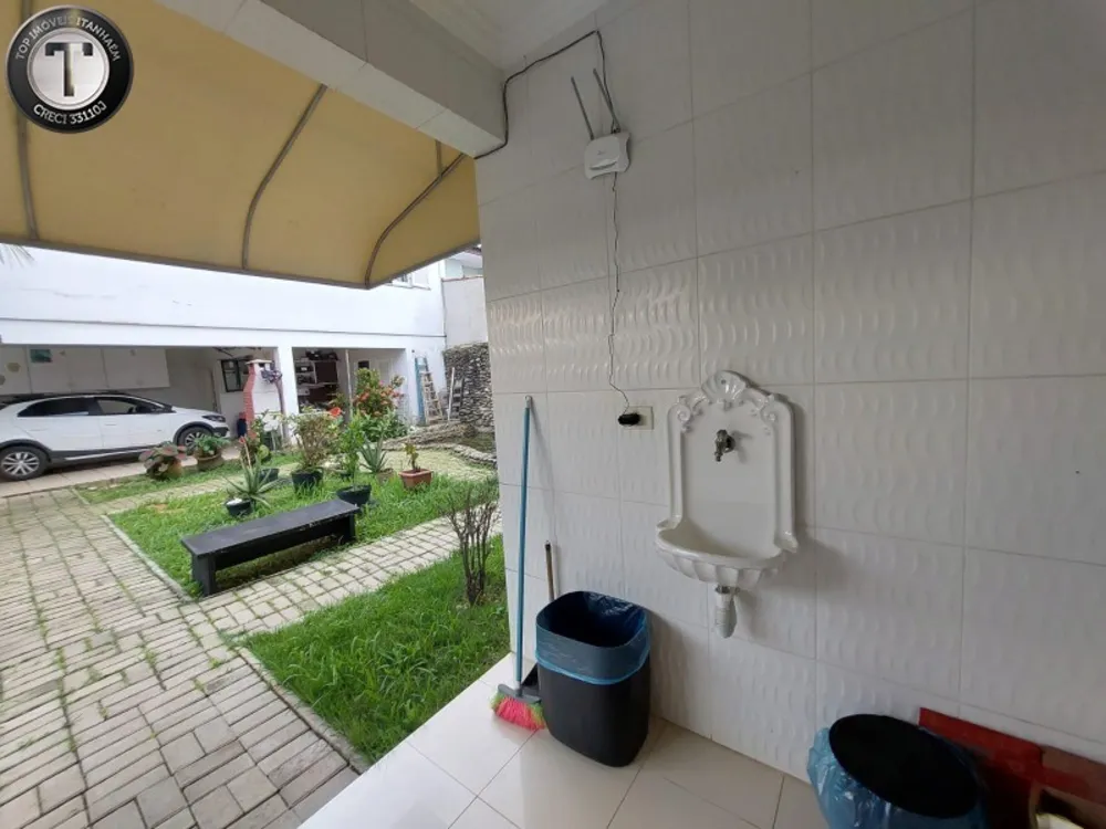 Casa, 8 quartos, 377 m² - Foto 4