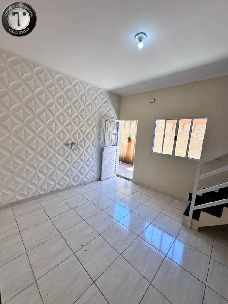 Casa, 2 quartos, 65 m² - Foto 1