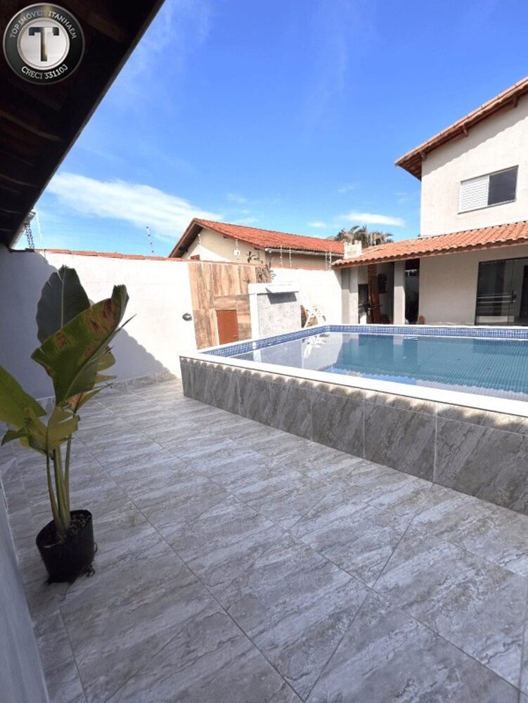 Casa, 6 quartos, 175 m² - Foto 1