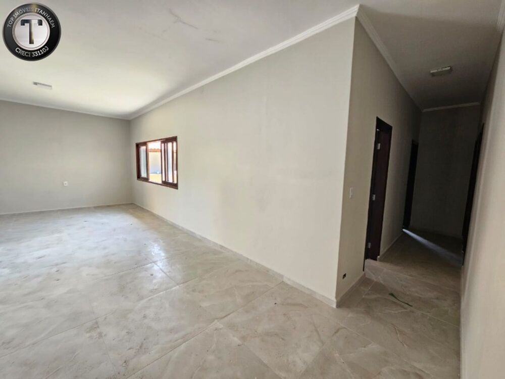 Casa, 4 quartos, 200 m² - Foto 1
