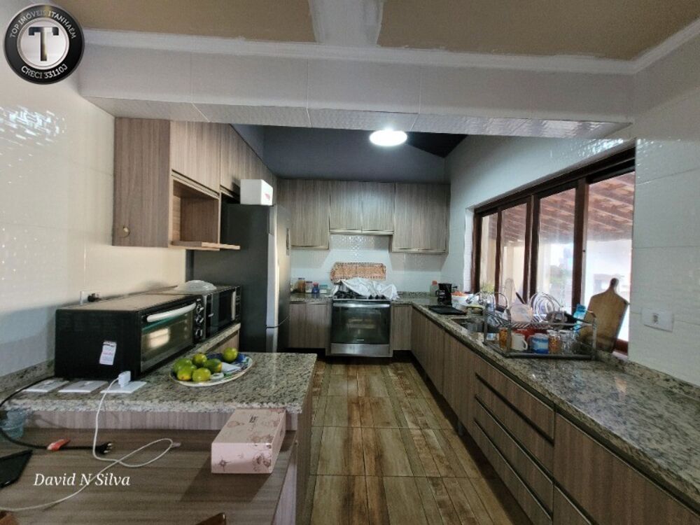 Casa, 4 quartos, 197 m² - Foto 4