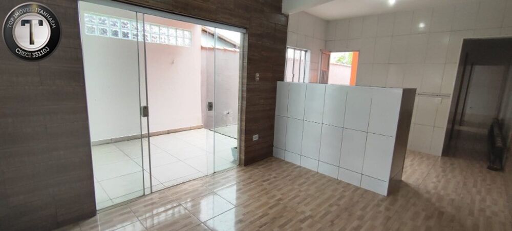 Casa, 2 quartos, 106 m² - Foto 1