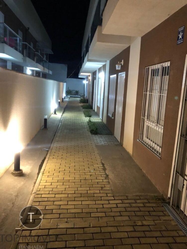 Casa, 2 quartos, 62 m² - Foto 1