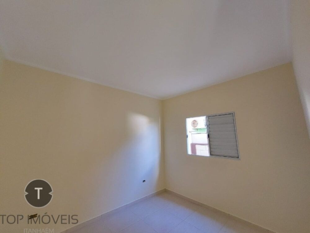 Casa à venda com 2 quartos, 68m² - Foto 4