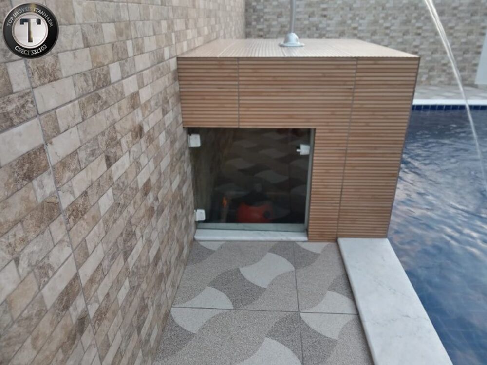 Casa, 3 quartos, 240 m² - Foto 1