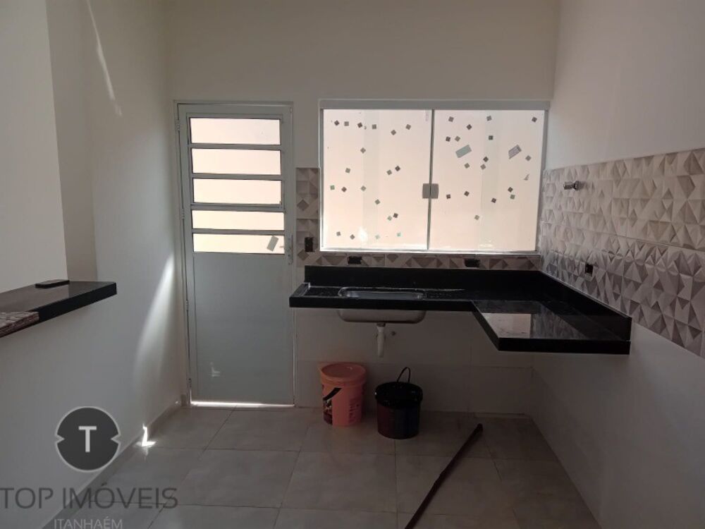 Casa, 2 quartos, 67 m² - Foto 1