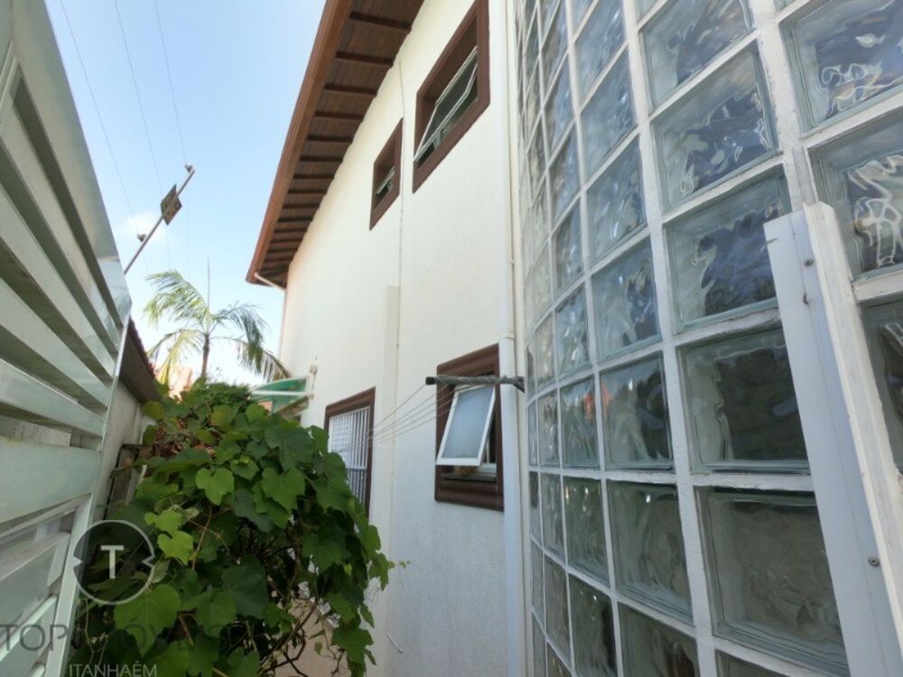 Casa, 4 quartos, 327 m² - Foto 3