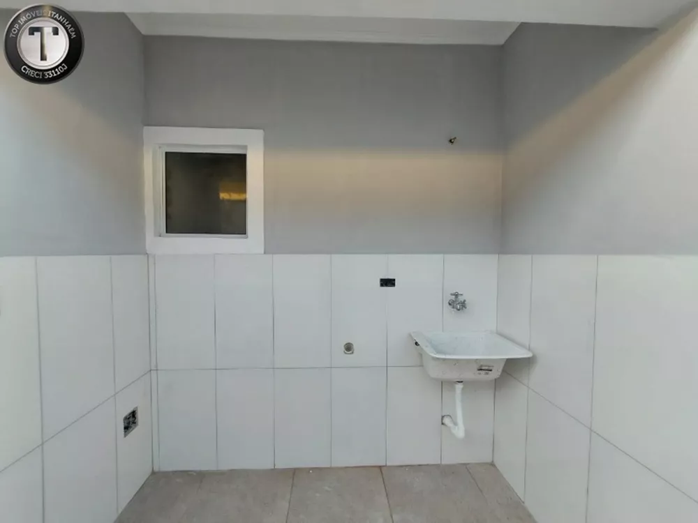 Casa à venda com 2 quartos, 67m² - Foto 10