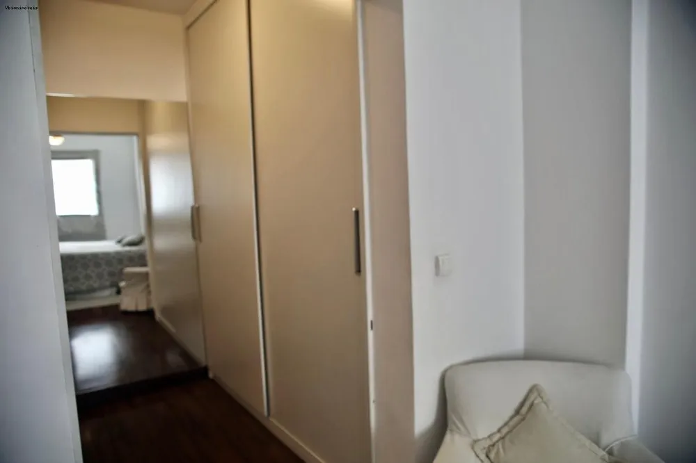 Apartamento, 3 quartos, 186 m² - Foto 2