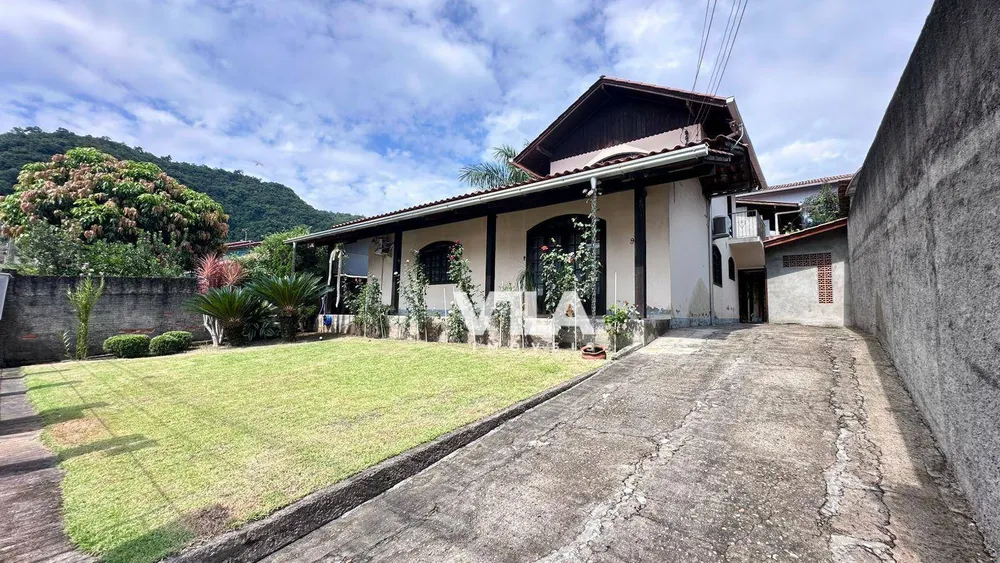 Casa, 2 quartos, 141 m² - Foto 2